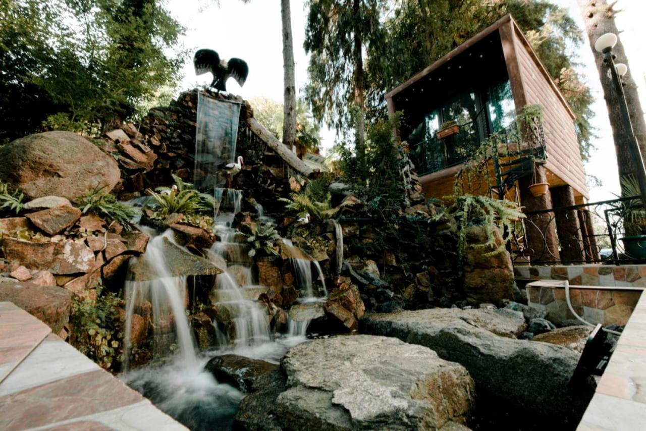 Hulus Hotel Makhinjauri Exterior photo